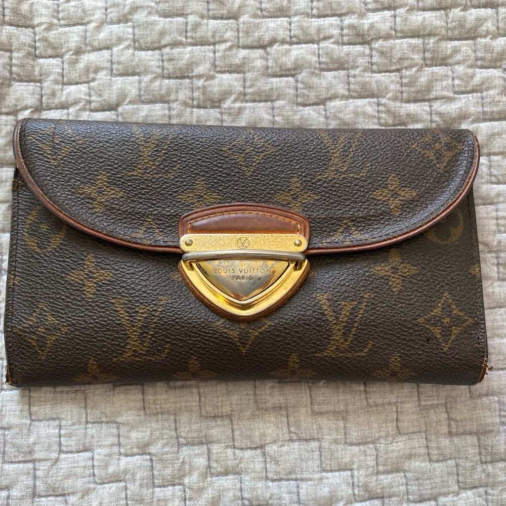 Authentic Louis Vuitton long wallet